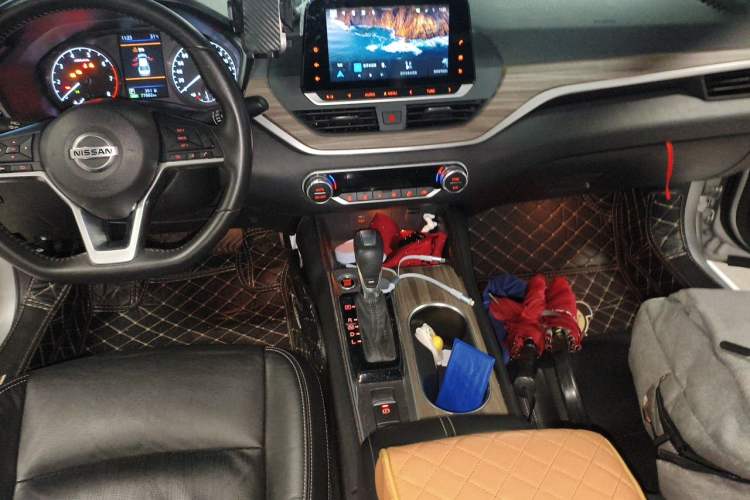 Used Nissan Teana 2021 2.0L XL Comfort Edition Audio And AC Panel