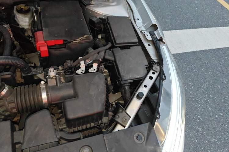 Used Nissan Teana 2021 2.0L XL Comfort Edition Engine Bay Left