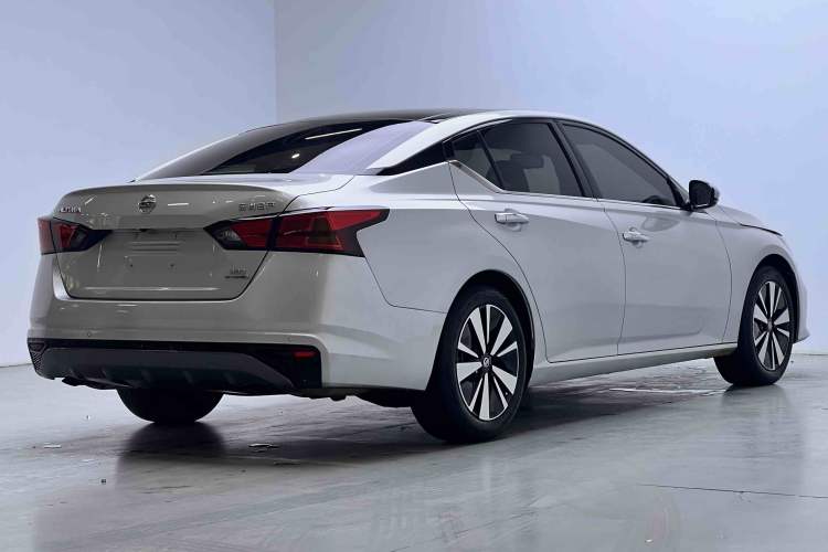 Used Nissan Teana 2021 2.0T XL Upper AD1 Smart Navigation Edition Exterior 5