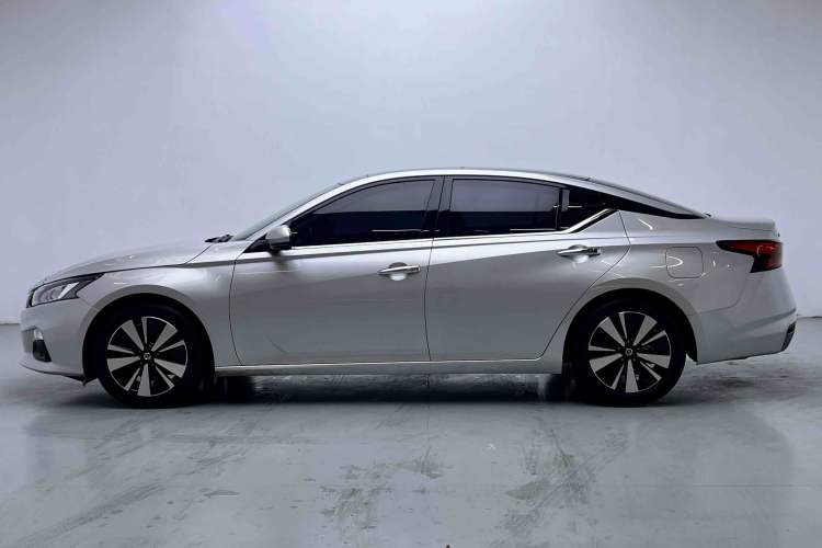 Used Nissan Teana 2021 2.0T XL Upper AD1 Smart Navigation Edition Exterior 6