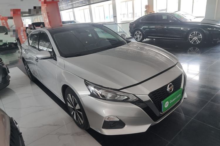 Used Nissan Teana 2021 2.0L XL Comfort Edition Front Right 45 Deg