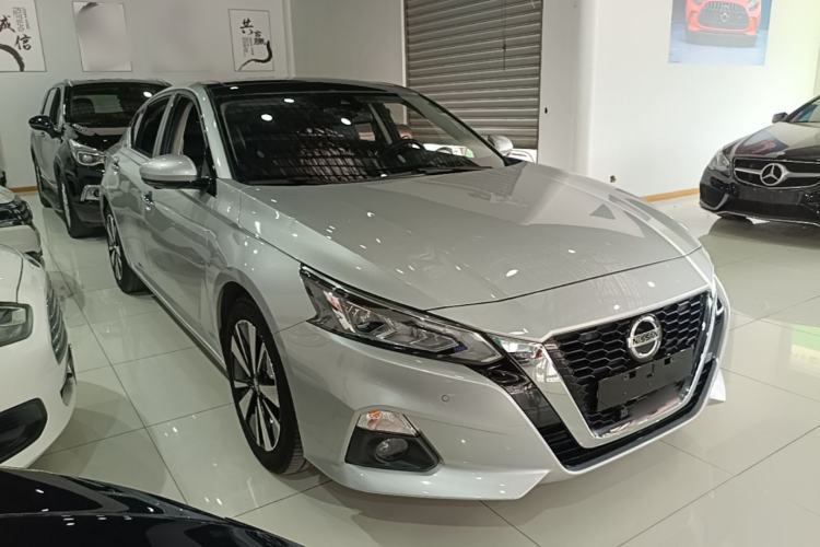 Used Nissan Teana 2021 2.0L XL Upper AD1 Smart Drive & Navigation Edition Front Right 45 Deg