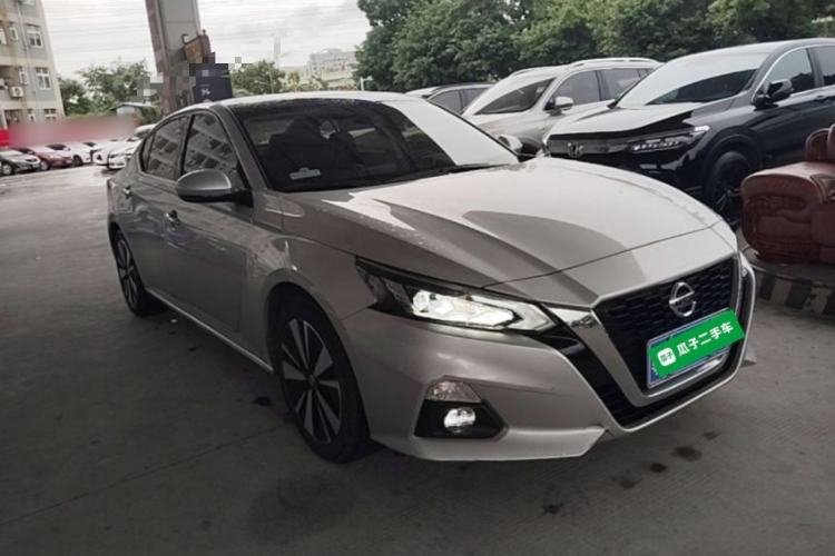 Used Nissan Teana 2021 2.0L XL Comfort Edition Front Right 45 Deg