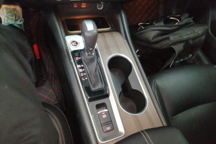 Used Nissan Teana 2021 2.0L XL Comfort Edition Gear Lever