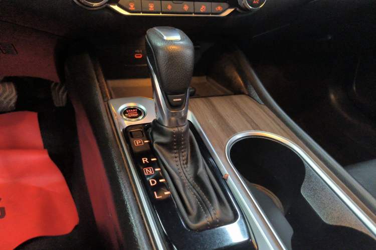 Used Nissan Teana 2021 2.0L XL Comfort Edition Gear Lever