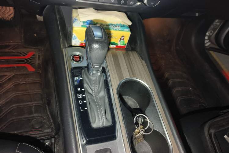 Used Nissan Teana 2021 2.0L XL Comfort Edition Gear Lever