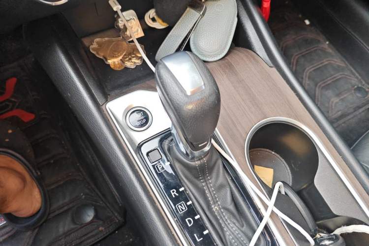 Used Nissan Teana 2021 2.0L XL Comfort Edition Gear Lever