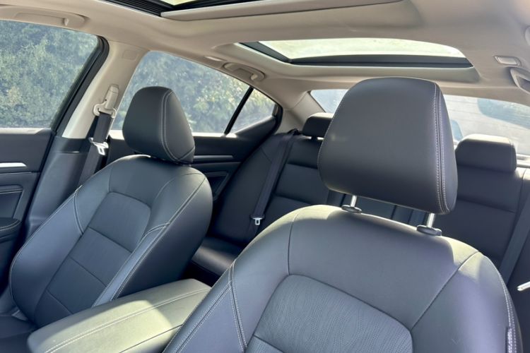 Used Nissan Teana 2021 2.0L XL Comfort Edition Headliner