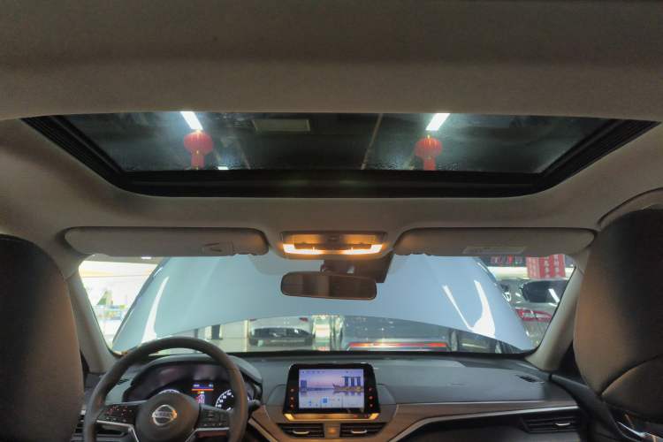 Used Nissan Teana 2021 2.0L XL Comfort Edition Headliner