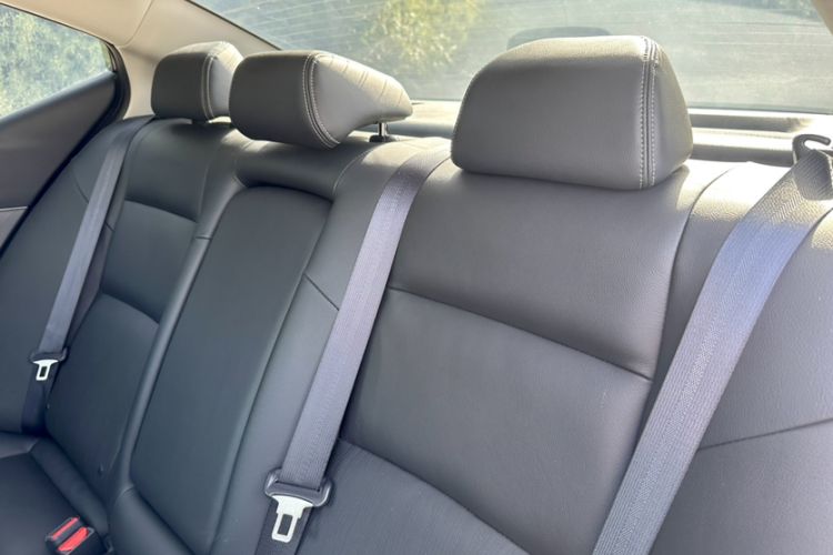 Used Nissan Teana 2021 2.0L XL Comfort Edition Interior 3