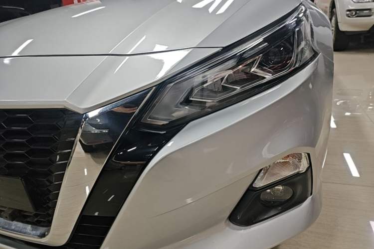 Used Nissan Teana 2021 2.0L XL Comfort Edition Left Front Headlight