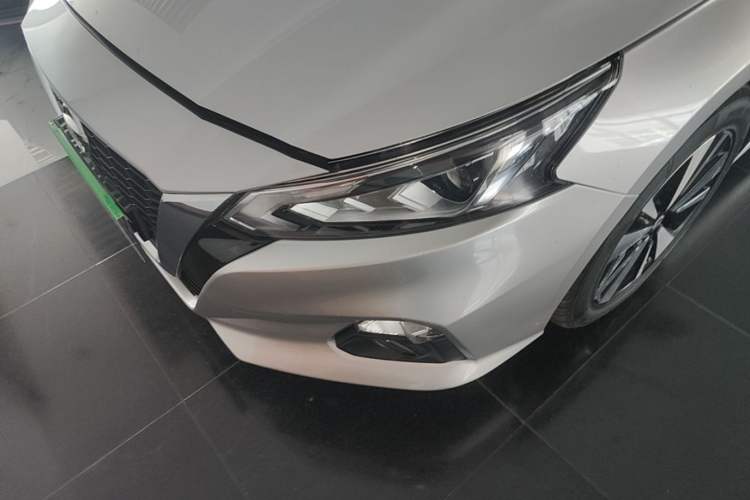 Used Nissan Teana 2021 2.0L XL Comfort Edition Left Front Headlight
