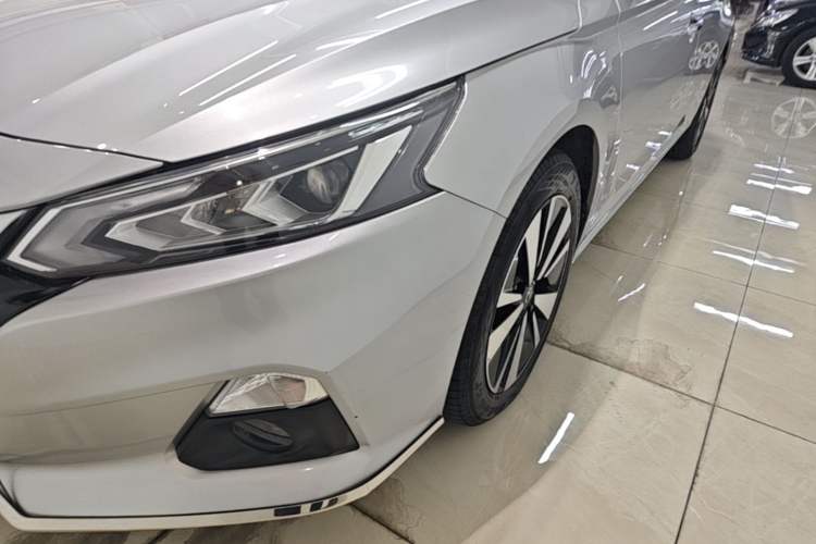 Used Nissan Teana 2021 2.0L XL Comfort Edition Left Front Headlight