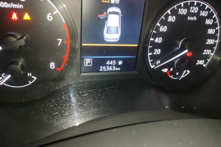 Used Nissan Teana 2021 2.0L XL Comfort Edition Odometer Close Up