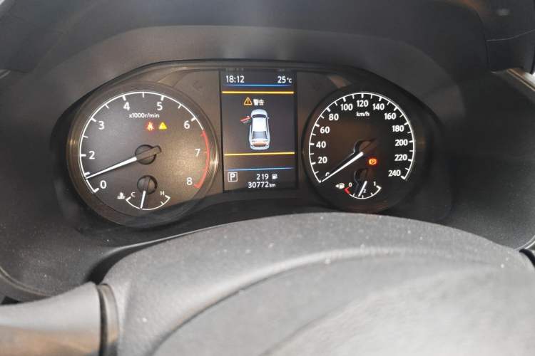 Used Nissan Teana 2021 2.0L XL Comfort Edition Odometer Close Up