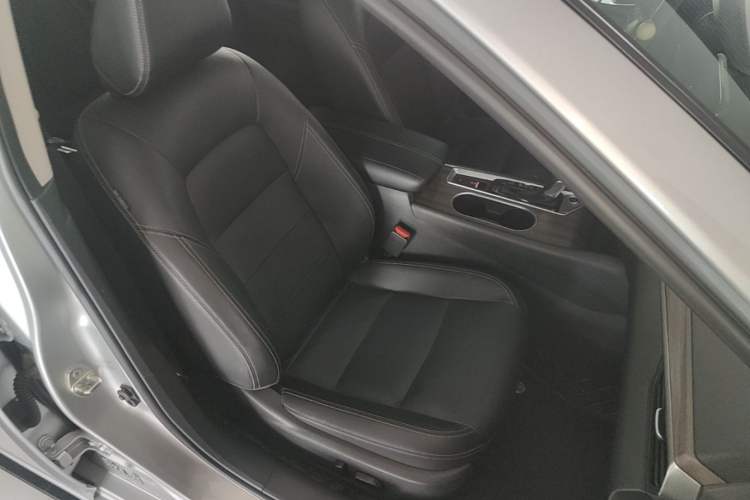Used Nissan Teana 2021 2.0L XL Comfort Edition Right Front Seat