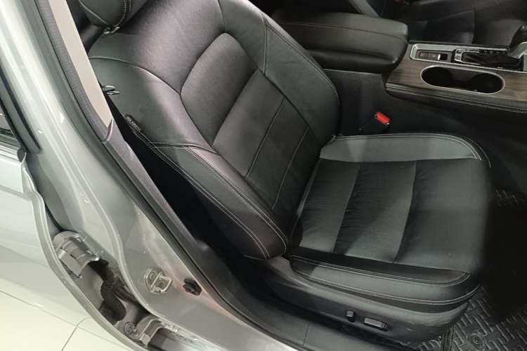 Used Nissan Teana 2021 2.0L XL Upper AD1 Smart Drive & Navigation Edition Right Front Seat
