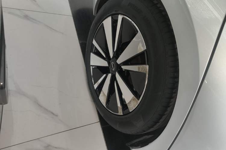 Used Nissan Teana 2021 2.0L XL Comfort Edition Right Rear Wheel Hub