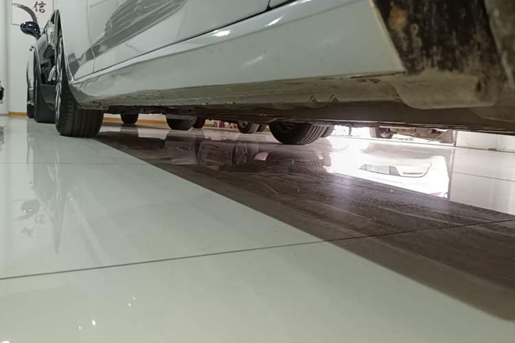 Used Nissan Teana 2021 2.0L XL Upper AD1 Smart Drive & Navigation Edition Right Side Sill