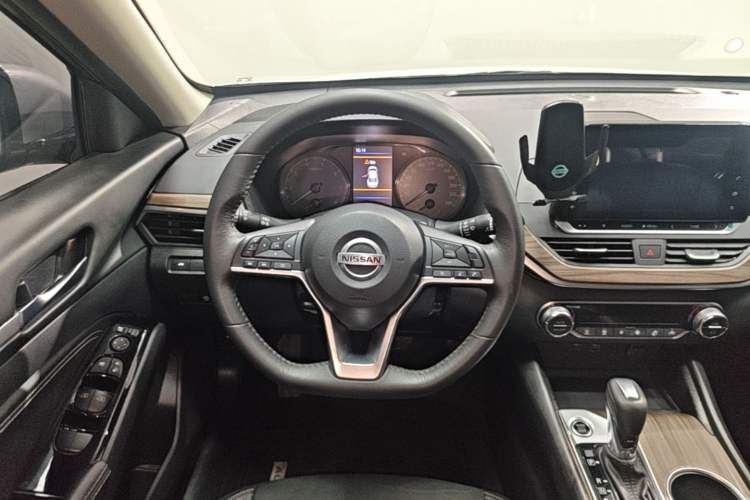 Used Nissan Teana 2021 2.0L XL Comfort Edition Steering Wheel