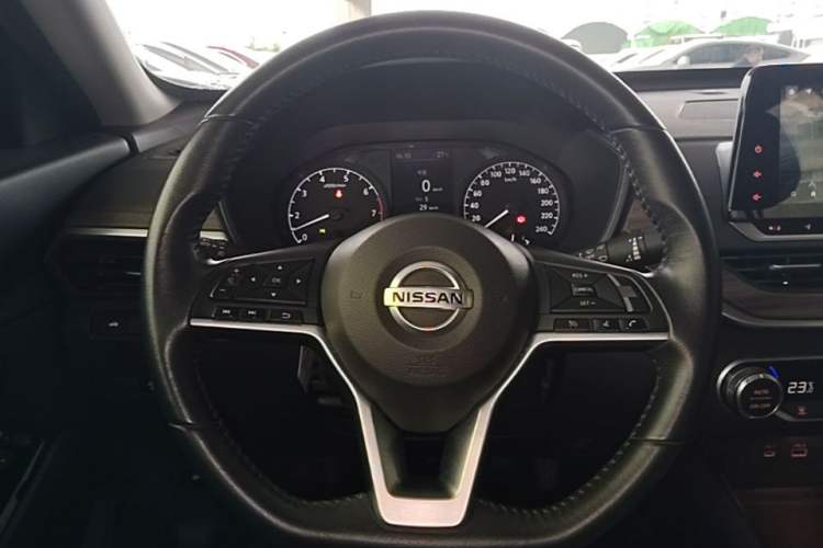 Used Nissan Teana 2021 2.0L XL Comfort Edition Steering Wheel
