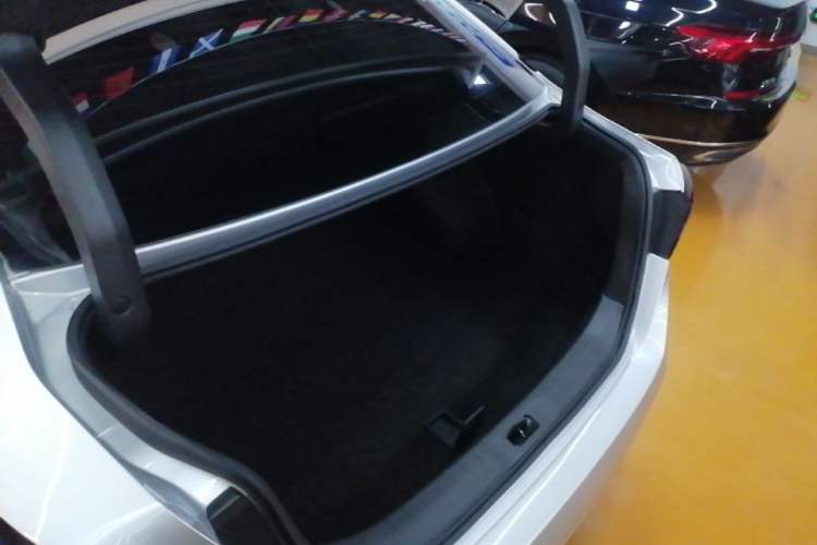 Used Nissan Teana 2021 2.0L XL Comfort Edition Trunk