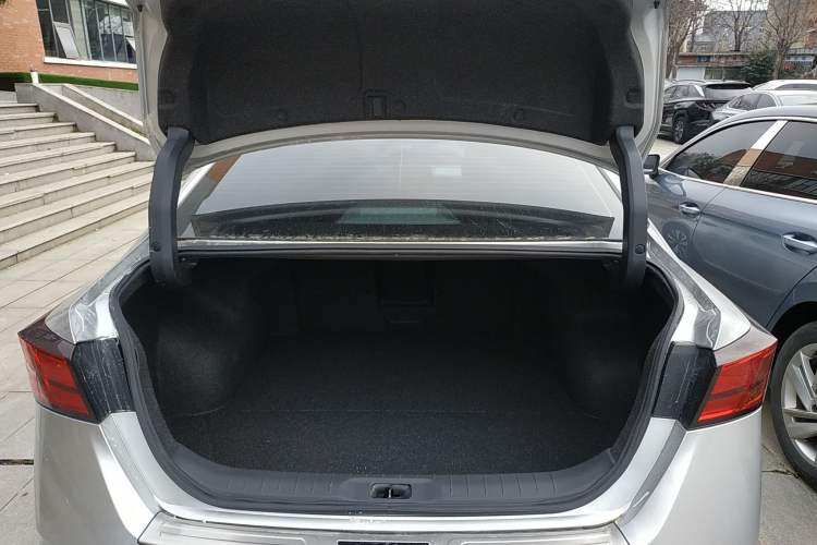 Used Nissan Teana 2021 2.0L XL Comfort Edition Trunk