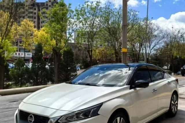 Ojetý Nissan Teana 2021 2.0L XL Upper AD1 Smart Drive & Navigation Edition