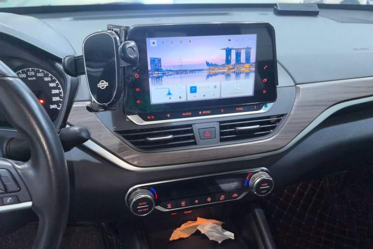 Used Nissan Teana 2021 2.0L XL Comfort Edition Audio And AC Panel