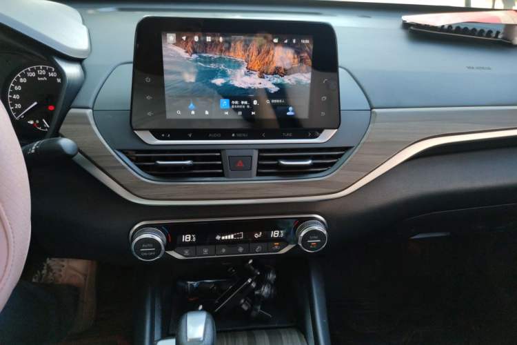 Used Nissan Teana 2021 2.0L XL Comfort Edition Audio And AC Panel
