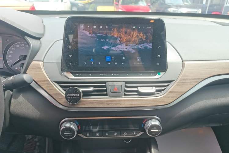 Used Nissan Teana 2021 2.0L XL Comfort Edition Audio And AC Panel