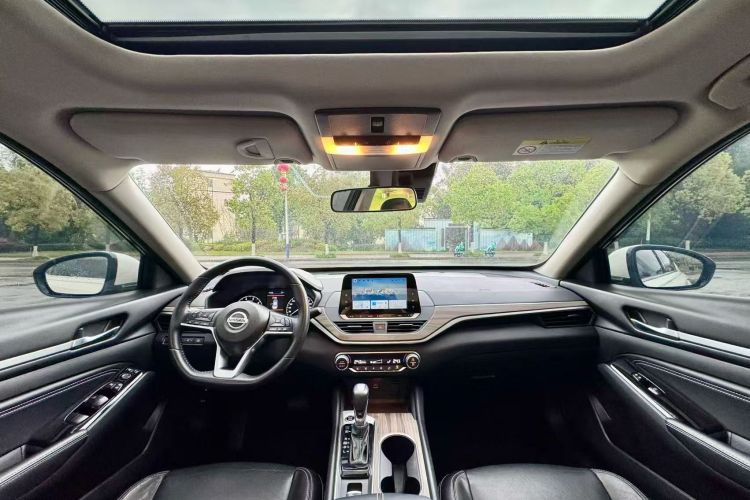 Used Nissan Teana 2021 2.0L XL Comfort Edition Audio And AC Panel