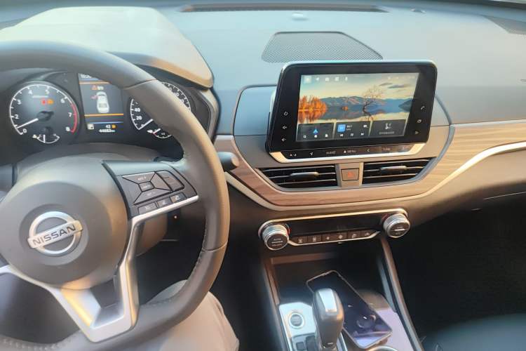 Used Nissan Teana 2021 2.0L XL Comfort Edition Audio And AC Panel