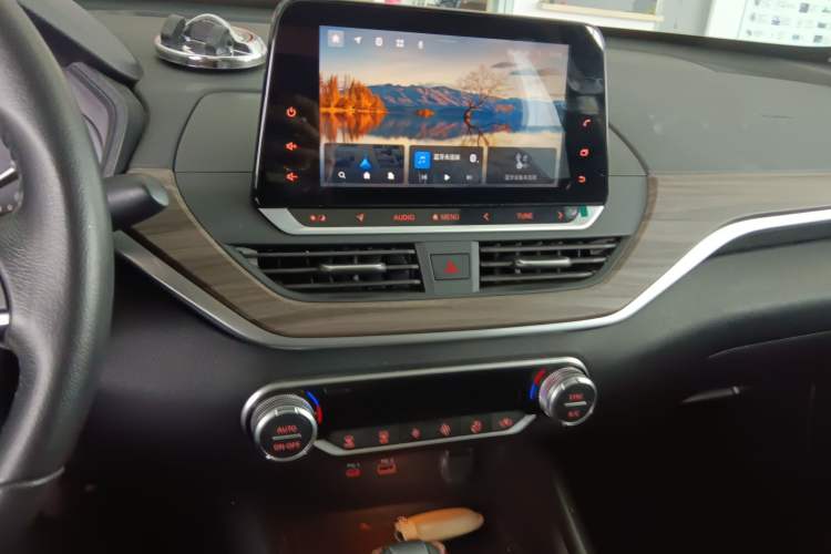 Used Nissan Teana 2021 2.0L XL Comfort Edition Audio And AC Panel