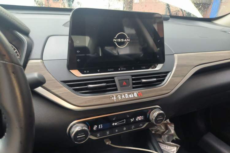 Used Nissan Teana 2021 2.0L XL Upper AD1 Smart Drive & Navigation Edition Audio And AC Panel