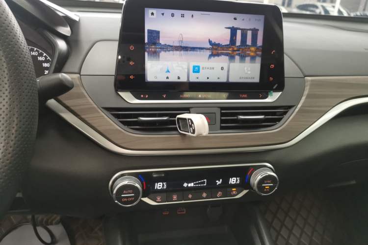 Used Nissan Teana 2021 2.0L XL Comfort Edition Audio And AC Panel