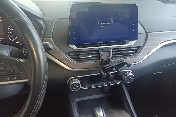 Used Nissan Teana 2021 2.0L XL Comfort Edition Audio And AC Panel
