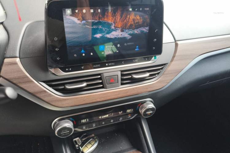 Used Nissan Teana 2021 2.0L XL Comfort Edition Audio And AC Panel
