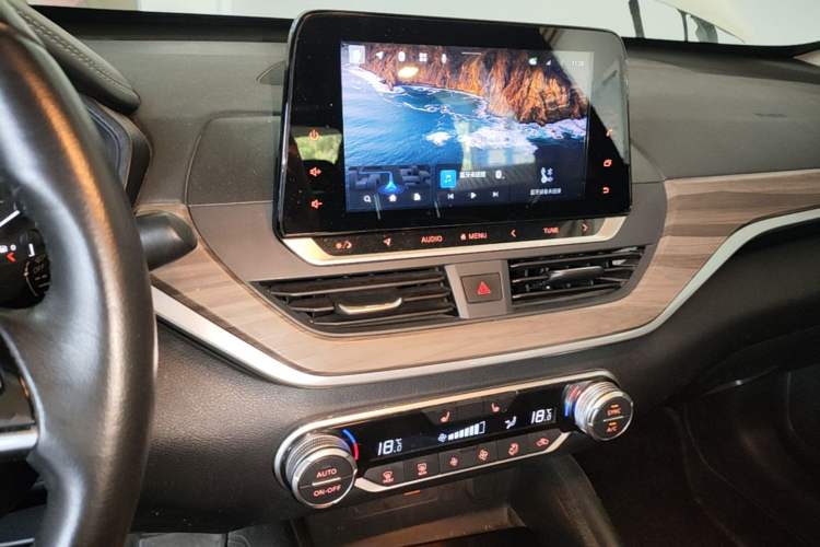 Used Nissan Teana 2021 2.0L XL Upper AD1 Smart Drive & Navigation Edition Audio And AC Panel