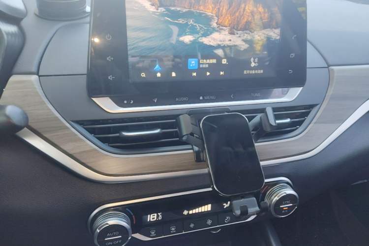 Used Nissan Teana 2021 2.0L XL Comfort Edition Audio And AC Panel