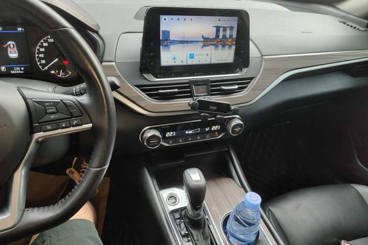 Used Nissan Teana 2021 2.0L XL Comfort Edition Audio And AC Panel