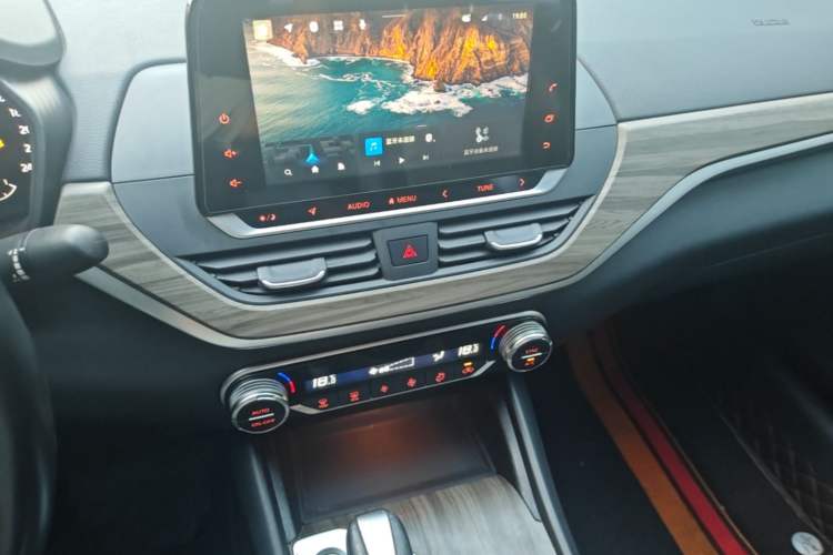 Used Nissan Teana 2021 2.0L XL Comfort Edition Audio And AC Panel
