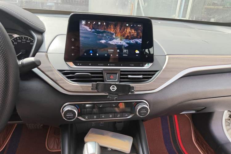 Used Nissan Teana 2021 2.0L XL Upper AD1 Smart Drive & Navigation Edition Audio And AC Panel