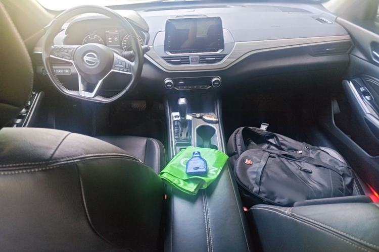Used Nissan Teana 2021 2.0L XL Comfort Edition Center Console
