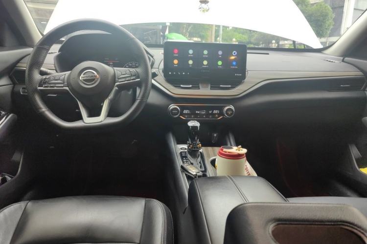 Used Nissan Teana 2021 2.0L XL Comfort Edition Center Console
