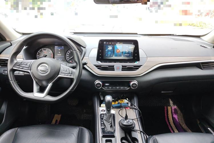 Used Nissan Teana 2021 2.0L XL Comfort Edition Center Console