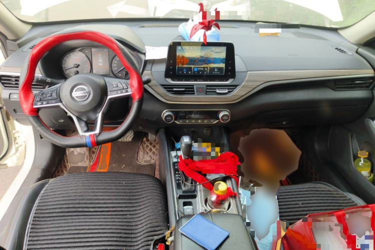Used Nissan Teana 2021 2.0L XL Comfort Edition Center Console