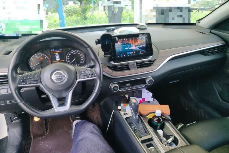 Used Nissan Teana 2021 2.0L XL Comfort Edition Center Console
