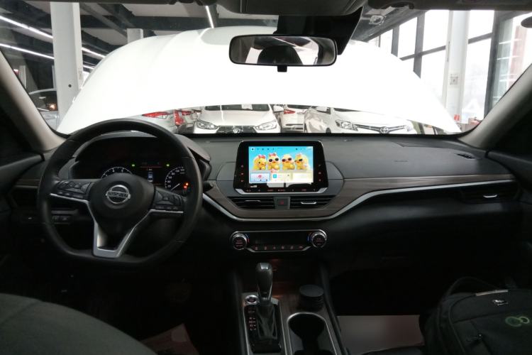 Used Nissan Teana 2021 2.0L XL Comfort Edition Center Console