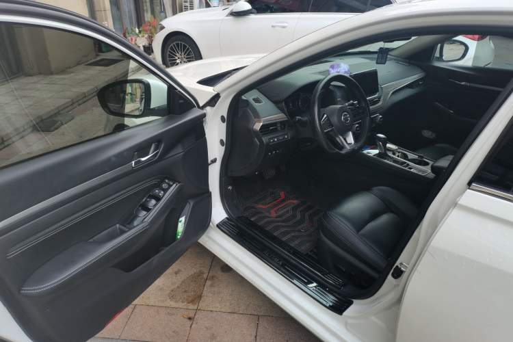 Used Nissan Teana 2021 2.0L XL Upper AD1 Smart Drive & Navigation Edition Driver Seat